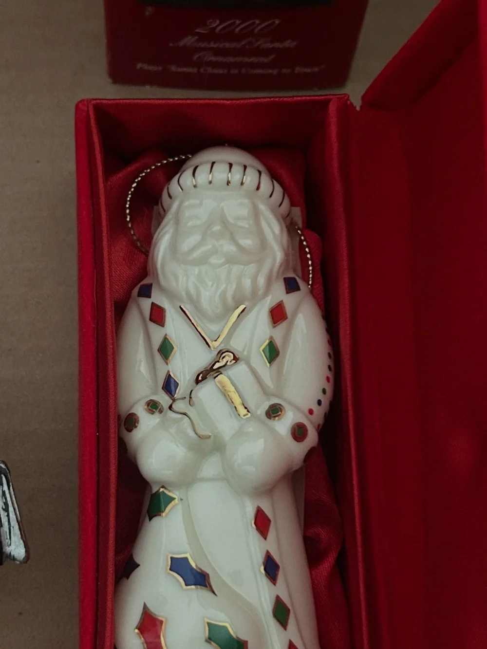 2 vintage Christmas items